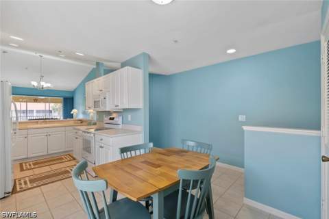 4970 Deerfield Way F202, Naples FL - photo 10 of 38