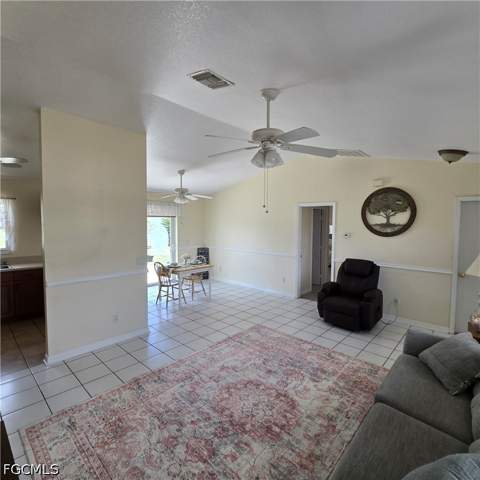 308 NW 20th Ter, Cape Coral FL - photo 16 of 50