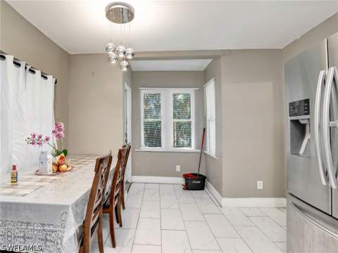 1132 River Rd, North Fort Myers FL - photo 10 of 32