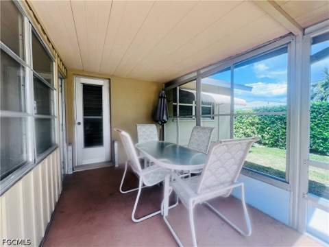 726 Sabur Ct, Cape Coral FL - photo 13 of 36