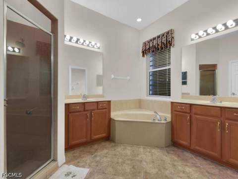 12871 Bay Timber Ct, Fort Myers FL - photo 11 of 19