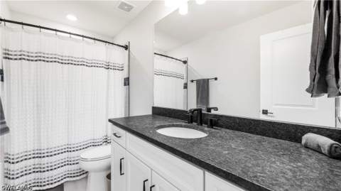 10428 Ventana Ln, Naples FL - photo 22 of 38