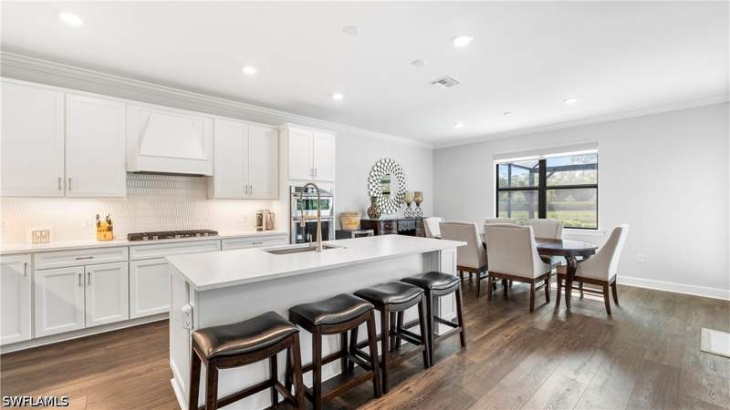 5 bedroom SingleFamilyResidence at 10428 Ventana Ln, Ventana Pointe, Naples — photo 5