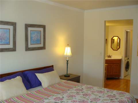 807 River Point Dr 201D, Naples FL - photo 13 of 31