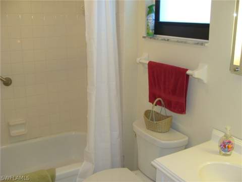 807 River Point Dr 201D, Naples FL - photo 20 of 31