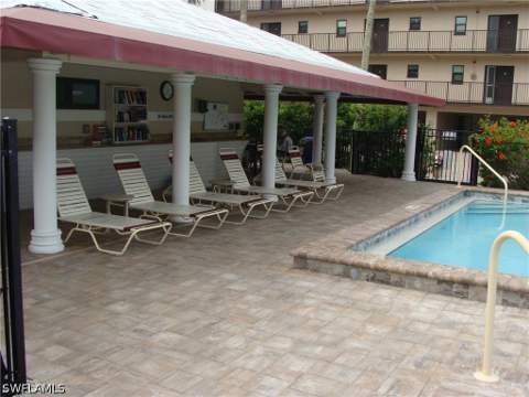 807 River Point Dr 201D, Naples FL - photo 23 of 31