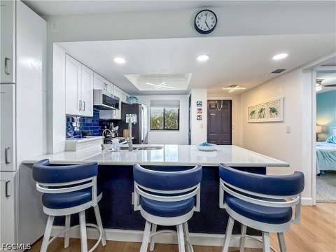 4790 S Cleveland Ave 2007, Fort Myers FL - photo 6 of 27