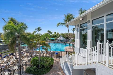 1415 Sweetwater Cv 102, Naples FL - photo 12 of 22