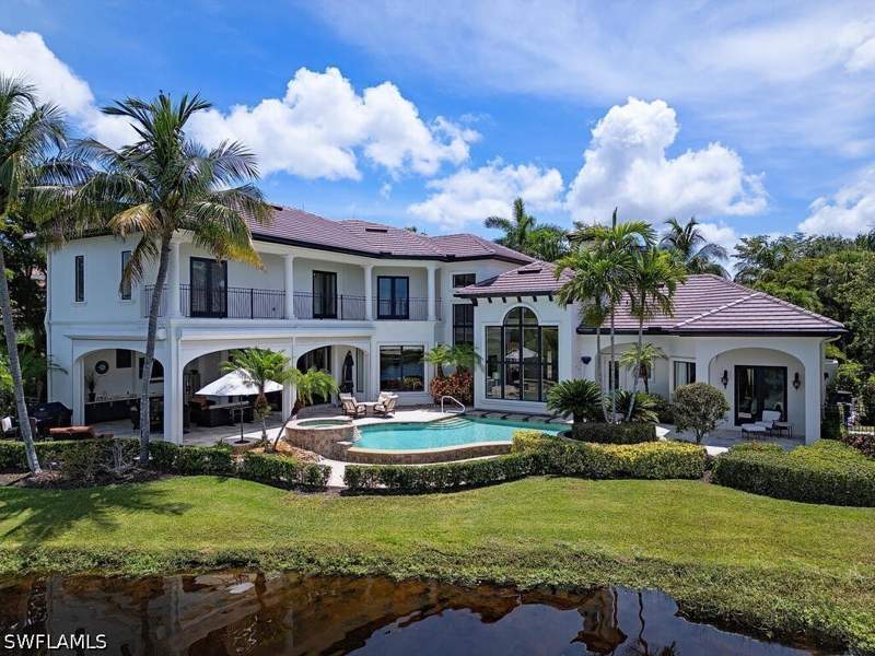 4 bedroom SingleFamilyResidence at 23850 Messina Ct, Messina Court, Estero — photo 4
