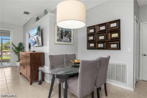 5959 Sand Wedge Ln 403, Naples FL - photo 11 of 40