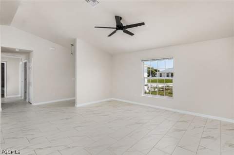 916 NE 1st Pl, Cape Coral FL - photo 7 of 24
