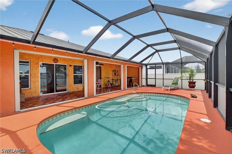 3 bedroom SingleFamilyResidence at 1223 NW 40th Pl, Cape Coral, Cape Coral — photo 2