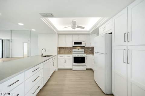 15011 Punta Rassa Rd 403, Fort Myers FL - photo 6 of 29
