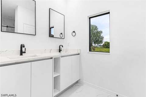 1630 NE 17th Ter, Cape Coral FL - photo 16 of 20