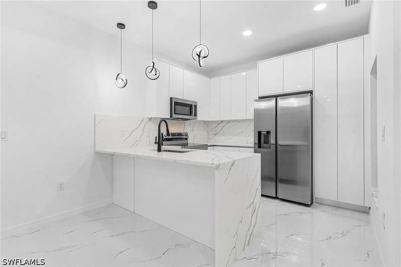 3 bedroom SingleFamilyResidence at 1630 NE 17th Ter, Cape Coral, Cape Coral — photo 5