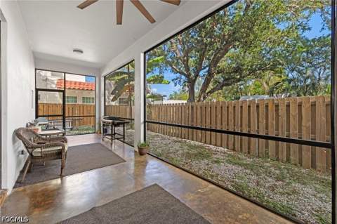 1561 Lynwood Ave, Fort Myers FL - photo 18 of 30