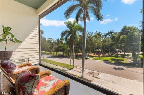 1561 Lynwood Ave, Fort Myers FL - photo 21 of 30