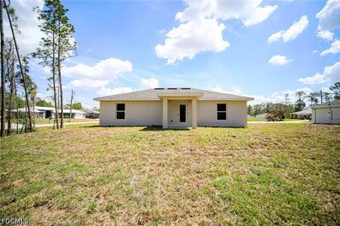 2009 Voss Ct, Lehigh Acres FL - photo 21 of 26