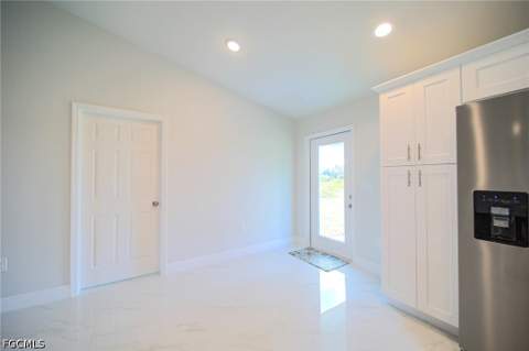 2009 Voss Ct, Lehigh Acres FL - photo 8 of 26