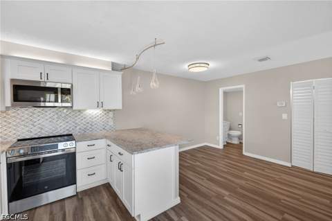 5576 Malt Dr 4, Fort Myers FL - photo 11 of 28