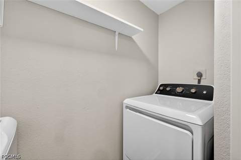 5576 Malt Dr 4, Fort Myers FL - photo 24 of 28