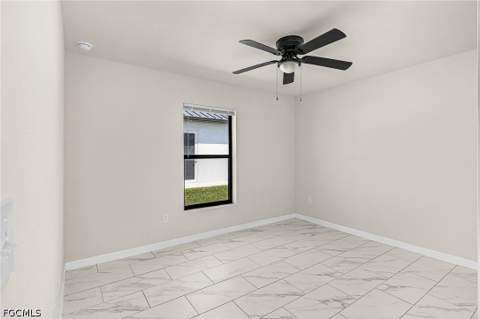 923 NE 1st Ave, Cape Coral FL - photo 12 of 37