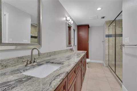 4536 Longboat Ln, Fort Myers FL - photo 14 of 47
