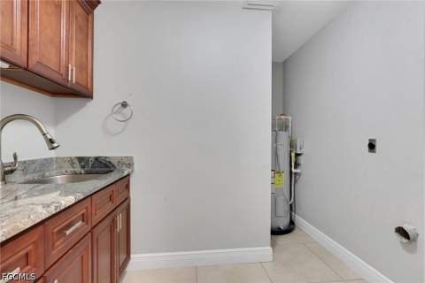 4536 Longboat Ln, Fort Myers FL - photo 19 of 47