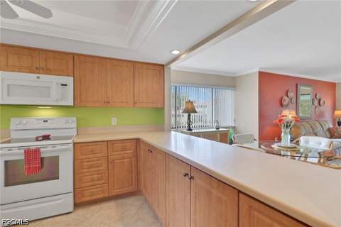 4396 Bowsprit Ct 2A, Fort Myers FL - photo 6 of 40