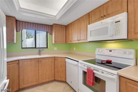 4396 Bowsprit Ct 2A, Fort Myers FL - photo 8 of 40