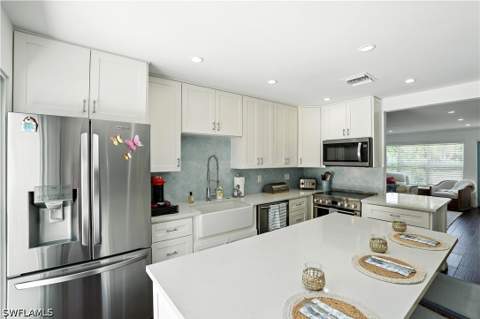 1063 22nd AVE N, Naples FL - photo 10 of 30
