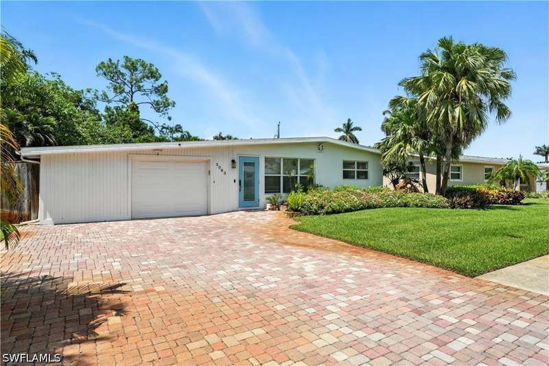 3 bedroom SingleFamilyResidence at 1063 22nd AVE N, LAKEWOOD PARK, Naples — photo 3