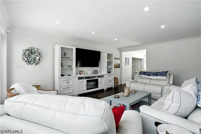 3 bedroom SingleFamilyResidence at 1063 22nd AVE N, LAKEWOOD PARK, Naples — photo 5