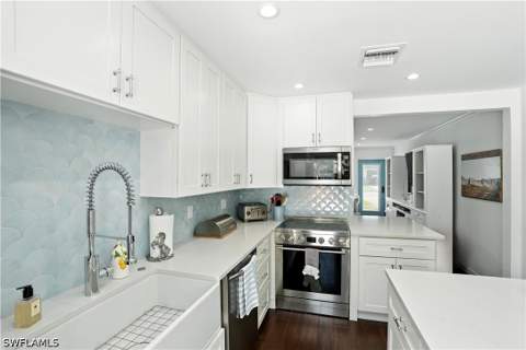 1063 22nd AVE N, Naples FL - photo 9 of 30