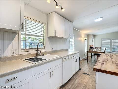 9 Moorhead Mnr 9, Naples FL - photo 7 of 15