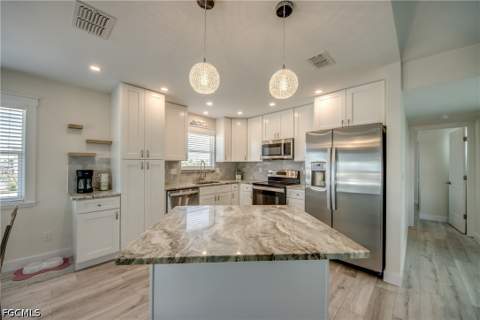 2360 Oleander St, St James City FL - photo 14 of 34