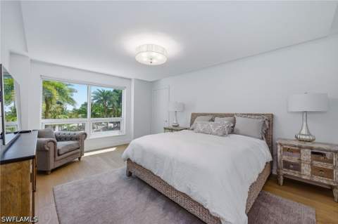 11125 Gulf Shore Dr 308, Naples FL - photo 21 of 38