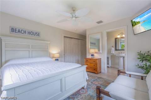 7655 Myrsine Cir, Bokeelia FL - photo 10 of 32