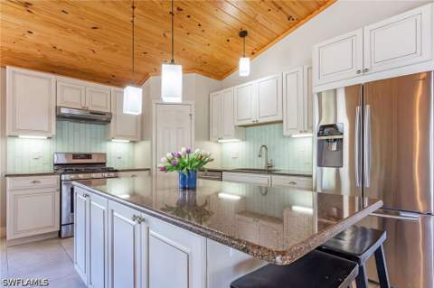 7655 Myrsine Cir, Bokeelia FL - photo 22 of 32