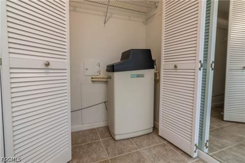 2069 W Lakeview Blvd E1, North Fort Myers FL - photo 19 of 42