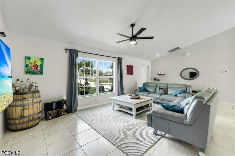 3 bedroom SingleFamilyResidence at 2118 SW 12th Ter, Cape Coral, Cape Coral — photo 5