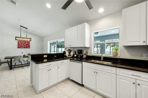 2118 SW 12th Ter, Cape Coral FL - photo 9 of 37