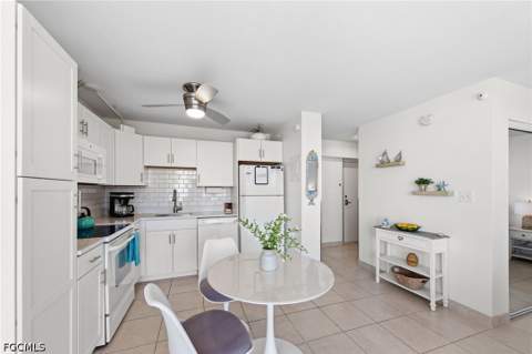 8701 Estero Blvd 507, Bonita Springs FL - photo 22 of 47