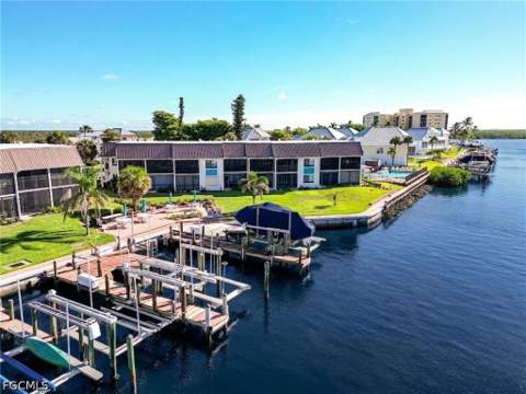 200 Lenell Rd 115, Fort Myers Beach FL - photo 12 of 47