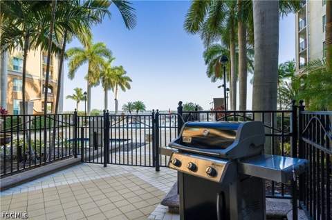 2825 Palm Beach Blvd 418, Fort Myers FL - photo 11 of 16