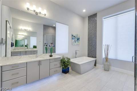 2826 SW 44th Ter, Cape Coral FL - photo 23 of 50