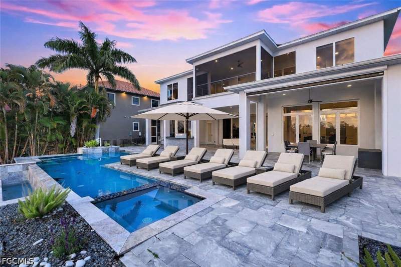 4 bedroom SingleFamilyResidence at 2826 SW 44th Ter, Cape Coral, Cape Coral — photo 3