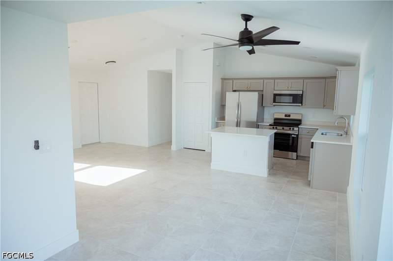 3 bedroom SingleFamilyResidence at 304 Panorama Ave, Lehigh Acres, Lehigh Acres — photo 2