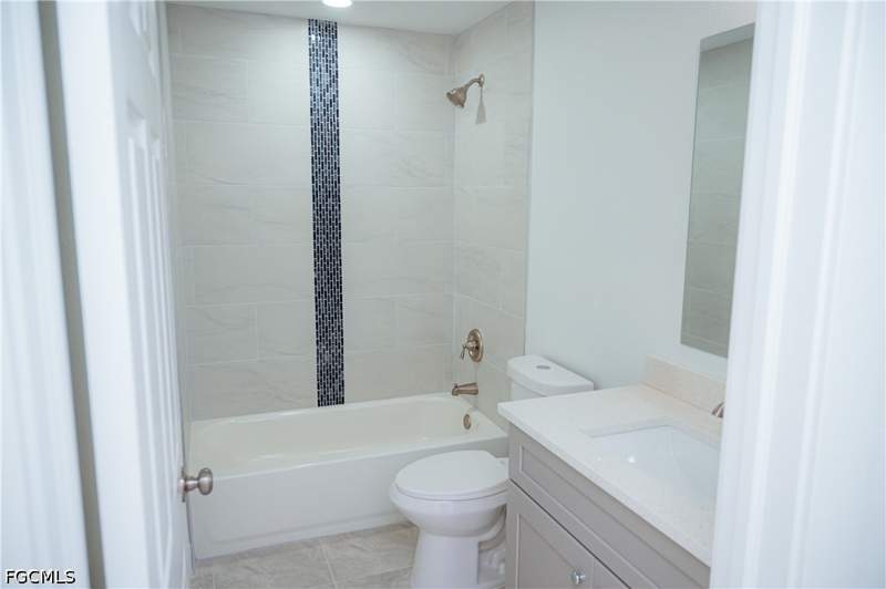3 bedroom SingleFamilyResidence at 304 Panorama Ave, Lehigh Acres, Lehigh Acres — photo 3