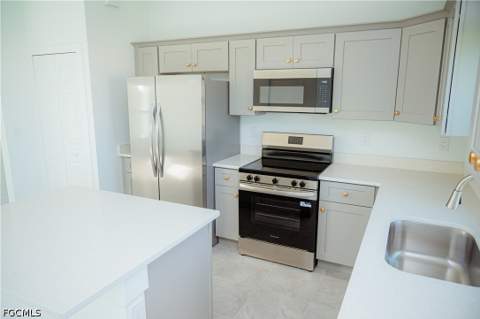 304 Panorama Ave, Lehigh Acres FL - photo 8 of 12